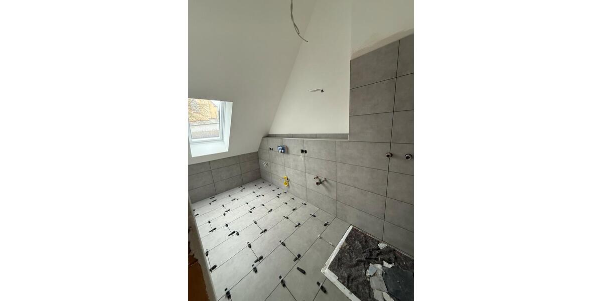 Etagenwohnung Oberhausen - 2 Zimmer, 40 m&sup2;, 550&euro; | Angebot:25286827