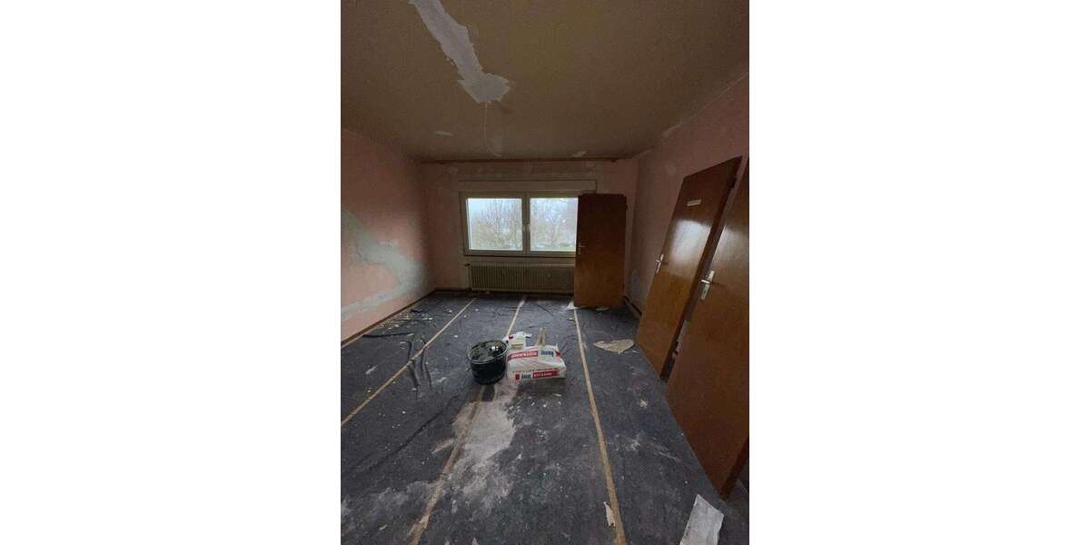 Etagenwohnung Duisburg Ruhrort - 1 Zimmer, 35 m&sup2;, 200&euro; | Angebot:24712438