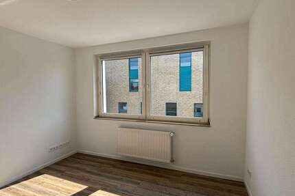 Wohnung Köln Lindenthal - 1 Zimmer, 25 m&sup2;, 720&euro; | Angebot:27236833