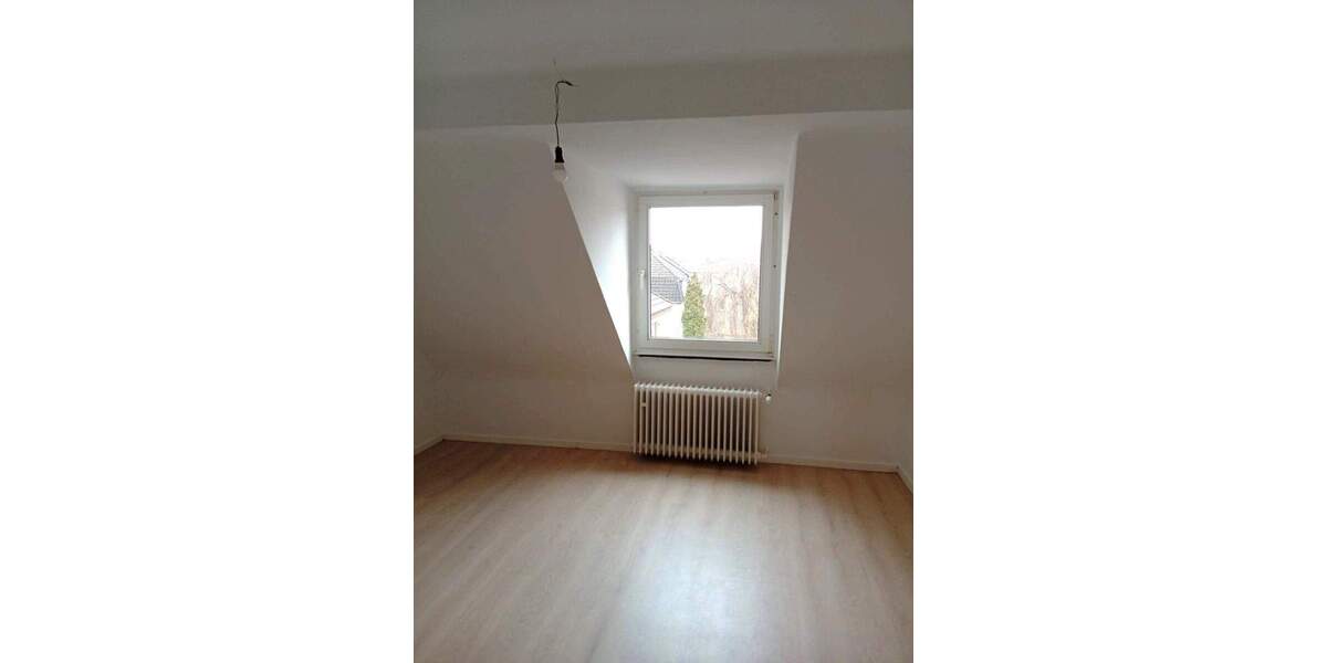Etagenwohnung Duisburg Alt-Hamborn - 3 Zimmer, 77 m&sup2;, 579&euro; | Angebot:25750181