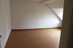 Dachgeschoßwohnung Naumburg (Saale) - 2.5 Zimmer, 83 m&sup2;, 800&euro; | Angebot:26047046
