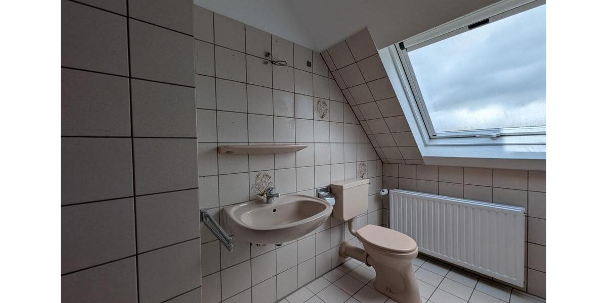Dachgeschoßwohnung Dülmen - 4 Zimmer, 79 m&sup2;, 690&euro; | Angebot:26606872