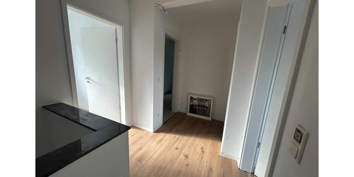 Großzügige Neubau-Doppelhaushälfte mit 2 Stellplätzen + Garten 7 zimmer