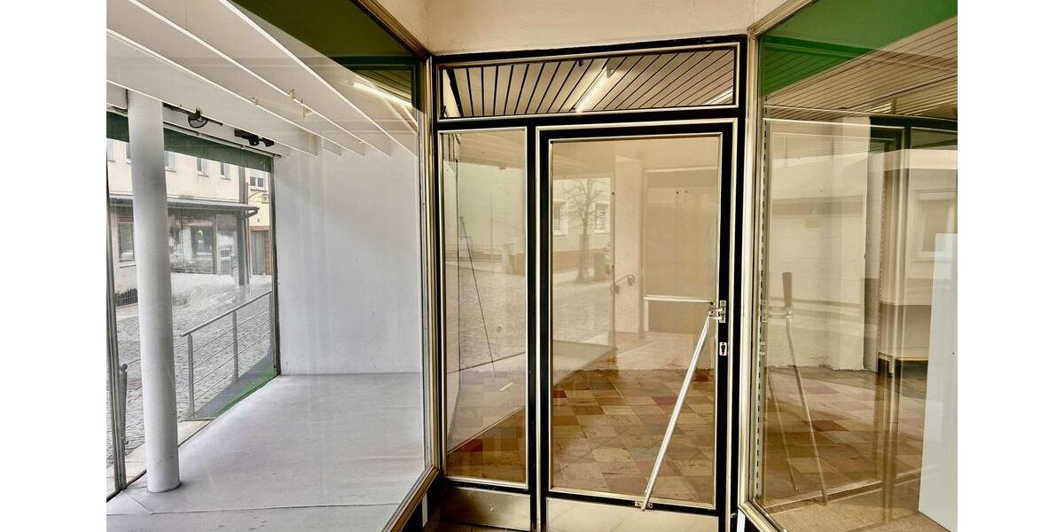 Gewerbeobjekt Windischeschenbach - 350&euro; | Angebot:25991406