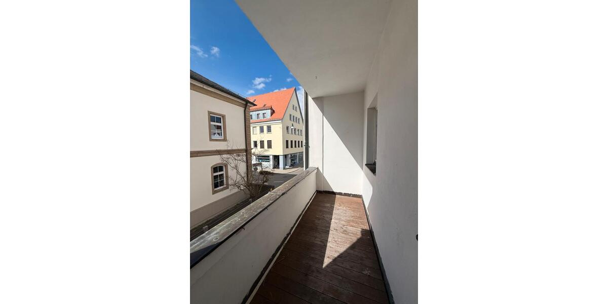 Etagenwohnung Ansbach - 5 Zimmer, 159 m&sup2;, 1.500&euro; | Angebot:25986577