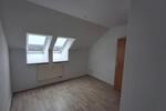 Dachgeschoßwohnung Limbach-Oberfrohna Oberfrohna - 4 Zimmer, 90 m&sup2;, 581&euro; | Angebot:24570447