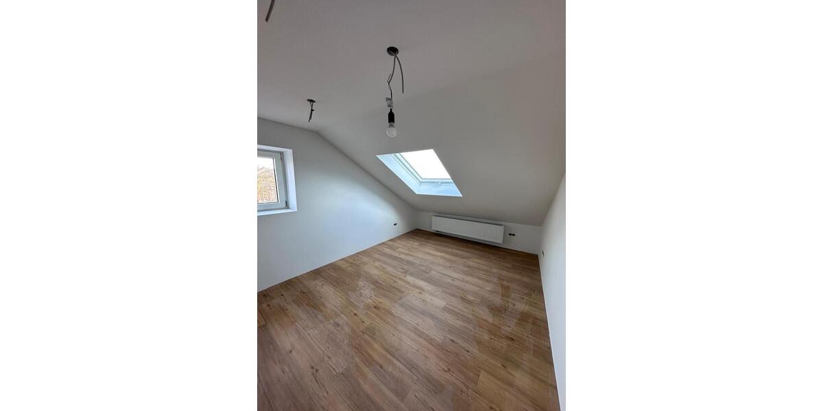 Maisonettenwohnung Nettetal - 3 Zimmer, 115 m&sup2;, 1.680&euro; | Angebot:24370519