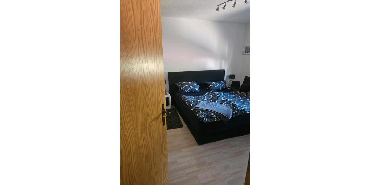 Etagenwohnung Lebach - 2 Zimmer, 75 m&sup2;, 650&euro; | Angebot:26297301