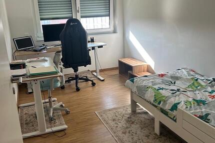 Wohnen auf Zeit Hannover Döhren-Wülfel - 3 Zimmer, 16 m&sup2;, 450&euro; | Angebot:24576355