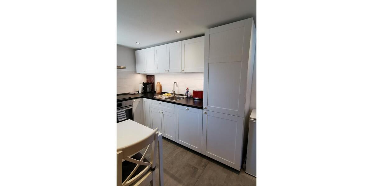 Wohnen auf Zeit Pinneberg - 1 Zimmer, 16 m&sup2;, 600&euro; | Angebot:26645806