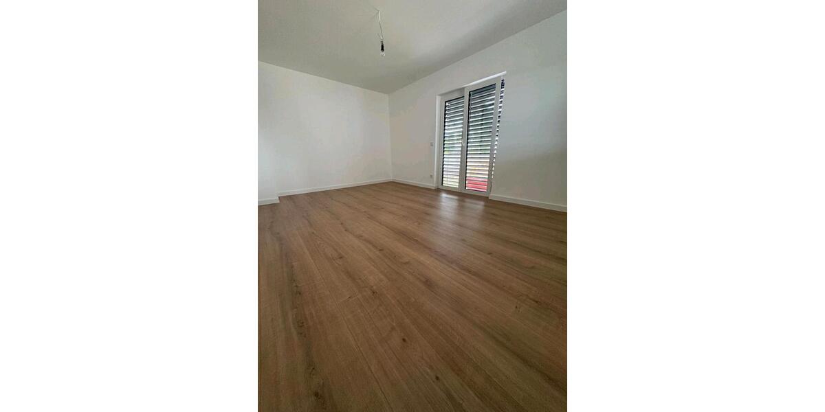 Erdgeschoßwohnung Mühlacker - 3 Zimmer, 70 m&sup2;, 1.380&euro; | Angebot:24535008