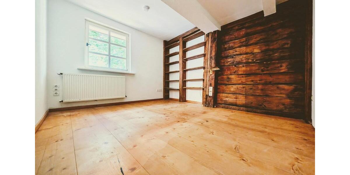 Maisonettenwohnung Dachsberg (Südschwarzwald) - 5 Zimmer, 150 m&sup2;, 1.450&euro; | Angebot:26677366