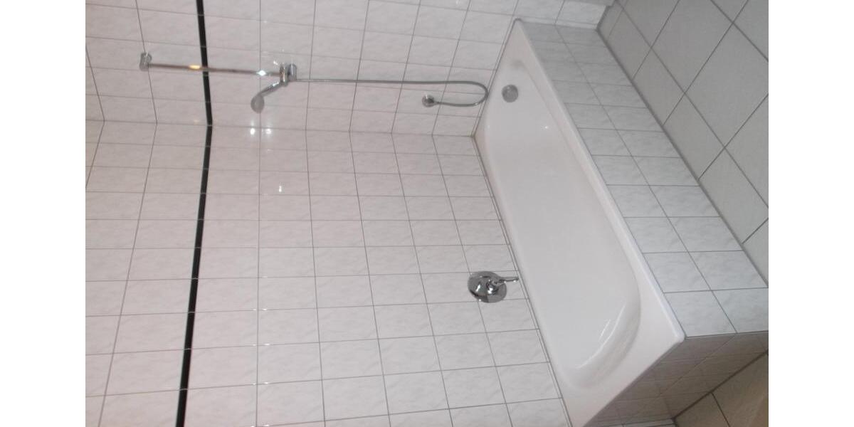 Dachgeschoßwohnung Maisonettewohnung Mietwohnung 3 zimmer