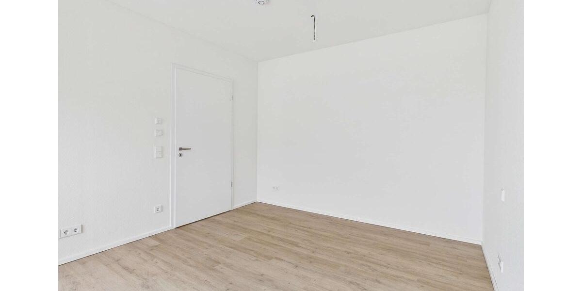Dachgeschoßwohnung Sindelfingen Sindelfingen (Stadt) - 2 Zimmer, 65 m&sup2;, 1.230&euro; | Angebot:22893216