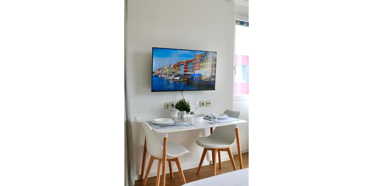 Wohnen auf Zeit Sindelfingen - 1 Zimmer, 20 m&sup2;, 696&euro; | Angebot:26614679