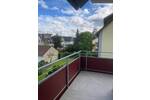 Zentrale doch ruhige Lage mit großem Balkon