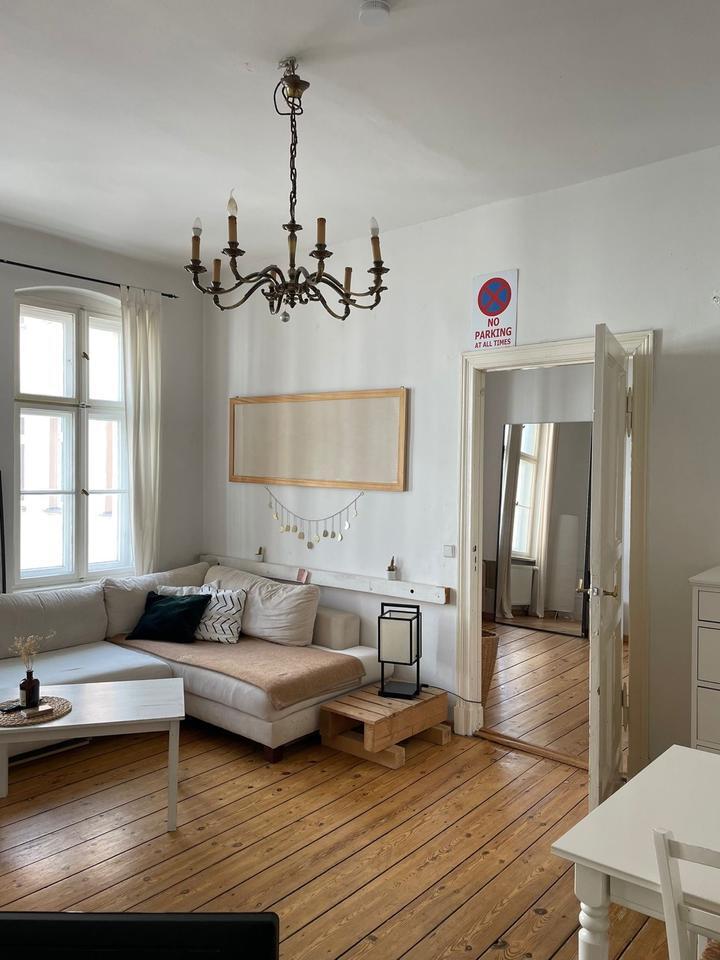 UNTERMIETE: 2 Zimmer Wohnung in Friedrichshain