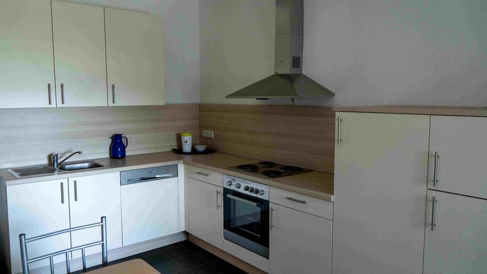 Etagenwohnung Emden Rysumer Landstraße - 3 Zimmer, 88 m&sup2;, 15&euro; | Angebot:24676295