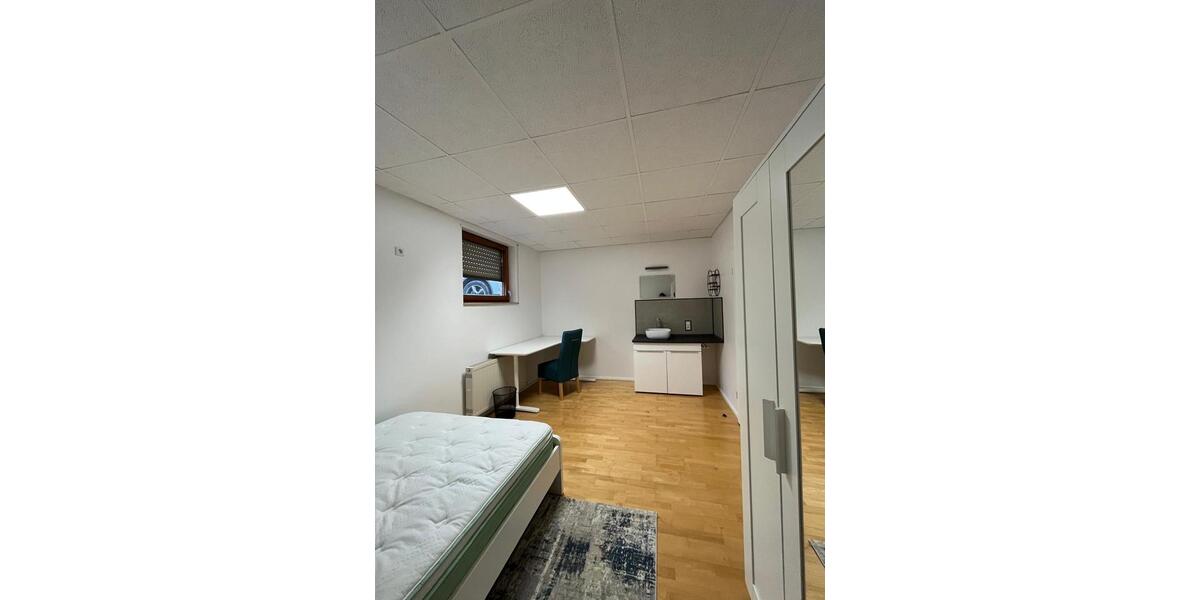 Wohnen auf Zeit Essingen - 1 Zimmer, 70 m&sup2;, 450&euro; | Angebot:25993073