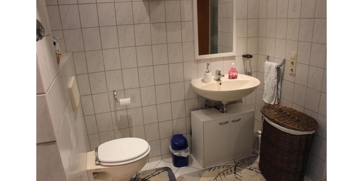 Erdgeschoßwohnung Untergruppenbach - 2.5 Zimmer, 83 m&sup2;, 900&euro; | Angebot:24729089