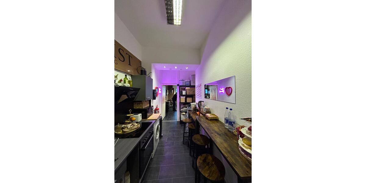 Erdgeschoßwohnung Frankfurt am Main Innenstadt - 2 Zimmer, 65 m&sup2;, 1.666&euro; | Angebot:24740404