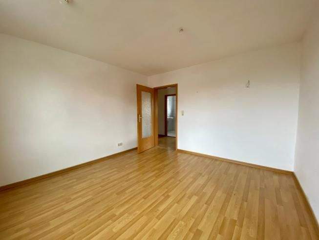 Etagenwohnung Oschersleben - 3 Zimmer, 58 m&sup2;, 354&euro; | Angebot:24453039