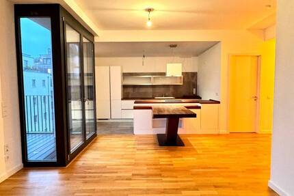 Wohnung Berlin Charlottenburg - 3 Zimmer, 96 m&sup2;, 1.995&euro; | Angebot:26629299