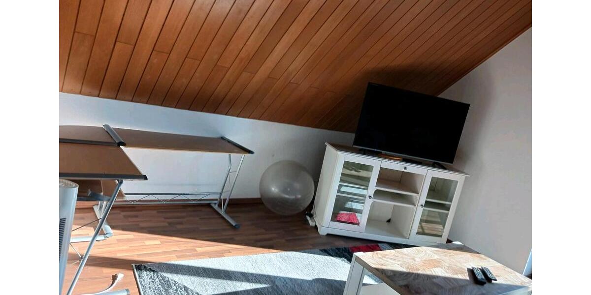 Dachgeschoßwohnung Stolberg (Rheinland) - 2 Zimmer, 75 m&sup2;, 600&euro; | Angebot:24815786