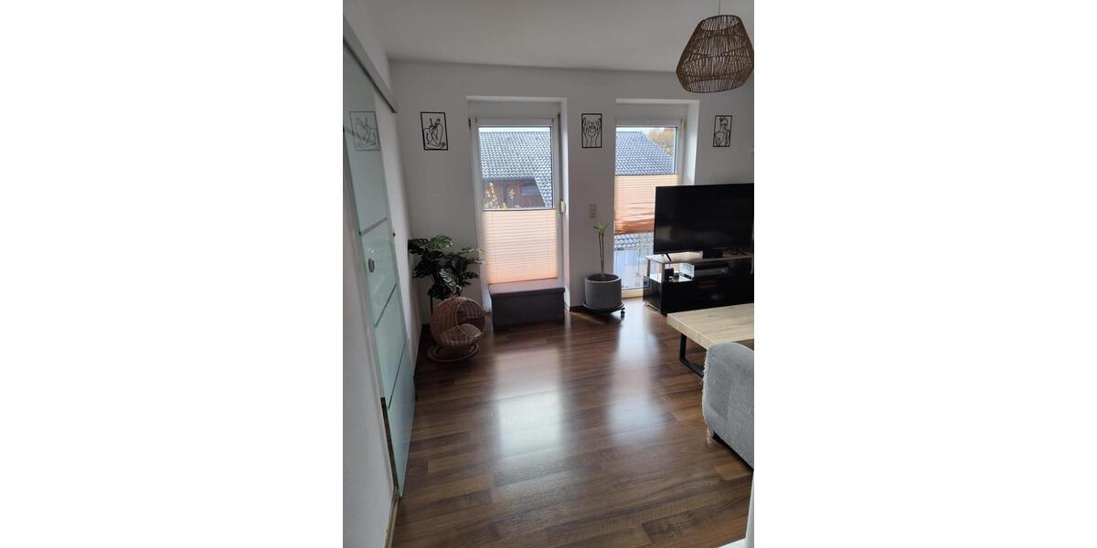 Etagenwohnung Schrobenhausen - 3 Zimmer, 80 m&sup2;, 980&euro; | Angebot:26534500