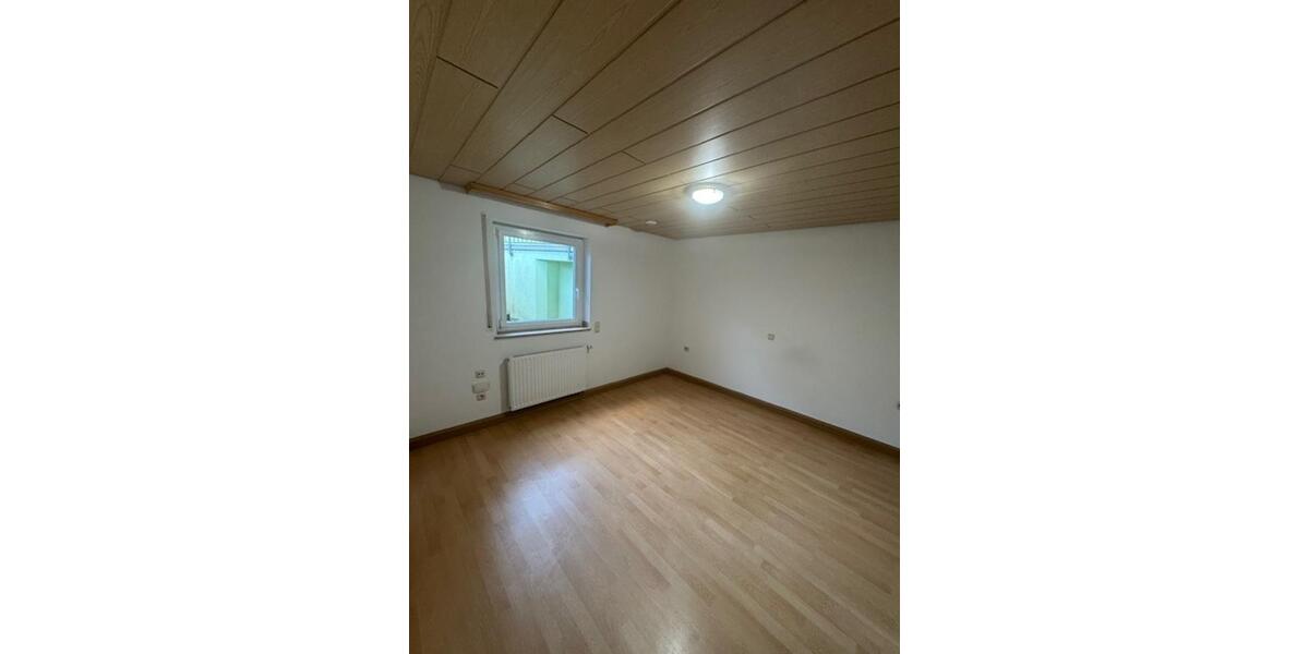 Erdgeschoßwohnung Bad Kissingen - 2 Zimmer, 42 m&sup2;, 460&euro; | Angebot:25811239
