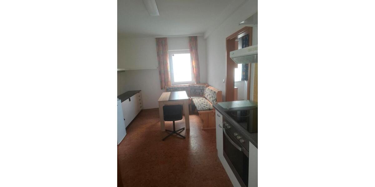 Wohnen auf Zeit Rottenburg am Neckar - 1 Zimmer, 13 m&sup2;, 330&euro; | Angebot:26218672