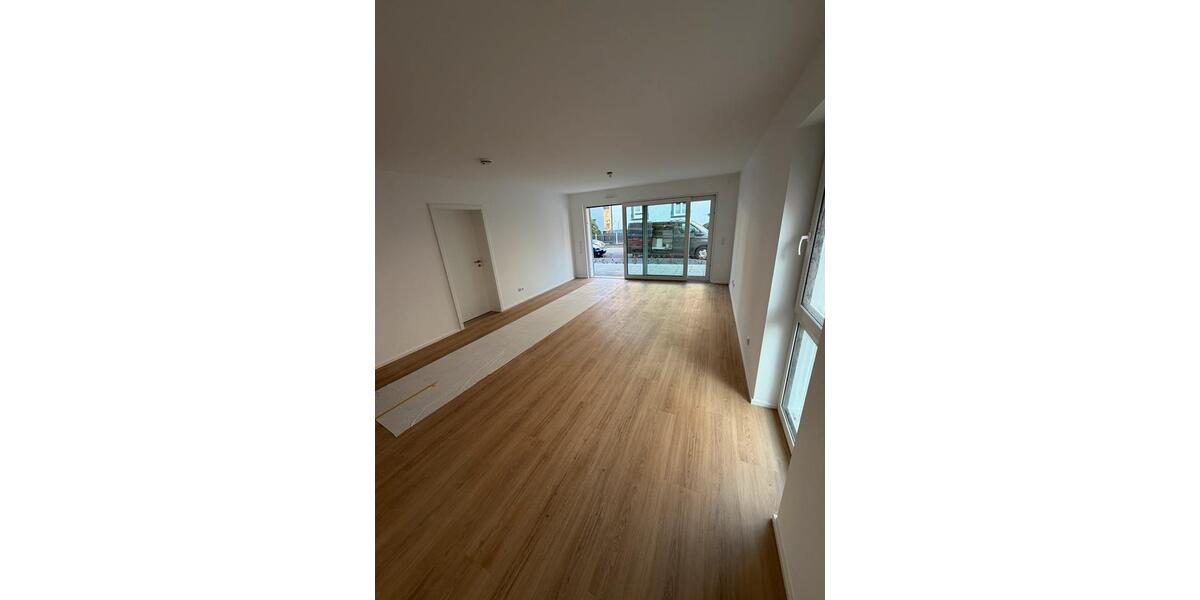 Erdgeschoßwohnung Lörrach Brombach - 3 Zimmer, 84 m&sup2;, 1.352&euro; | Angebot:25843624