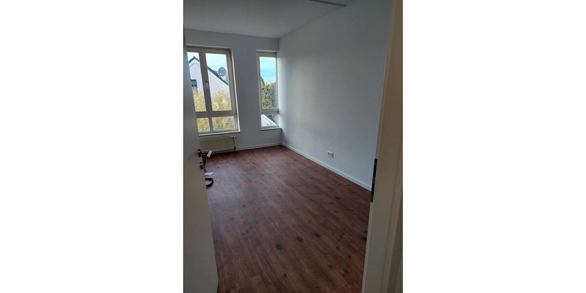 Wohnen auf Zeit Bonn Gielgen - 1 Zimmer, 8 m&sup2;, 380&euro; | Angebot:26042094