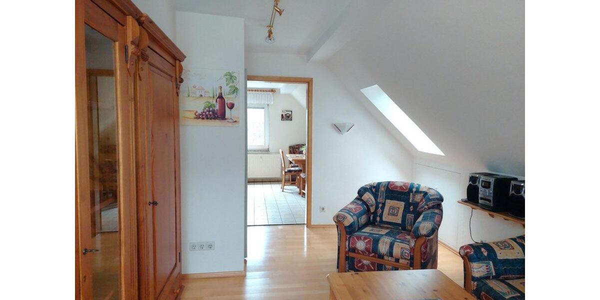 Dachgeschoßwohnung Alfeld (Leine) - 2.5 Zimmer, 42 m&sup2;, 350&euro; | Angebot:26610268