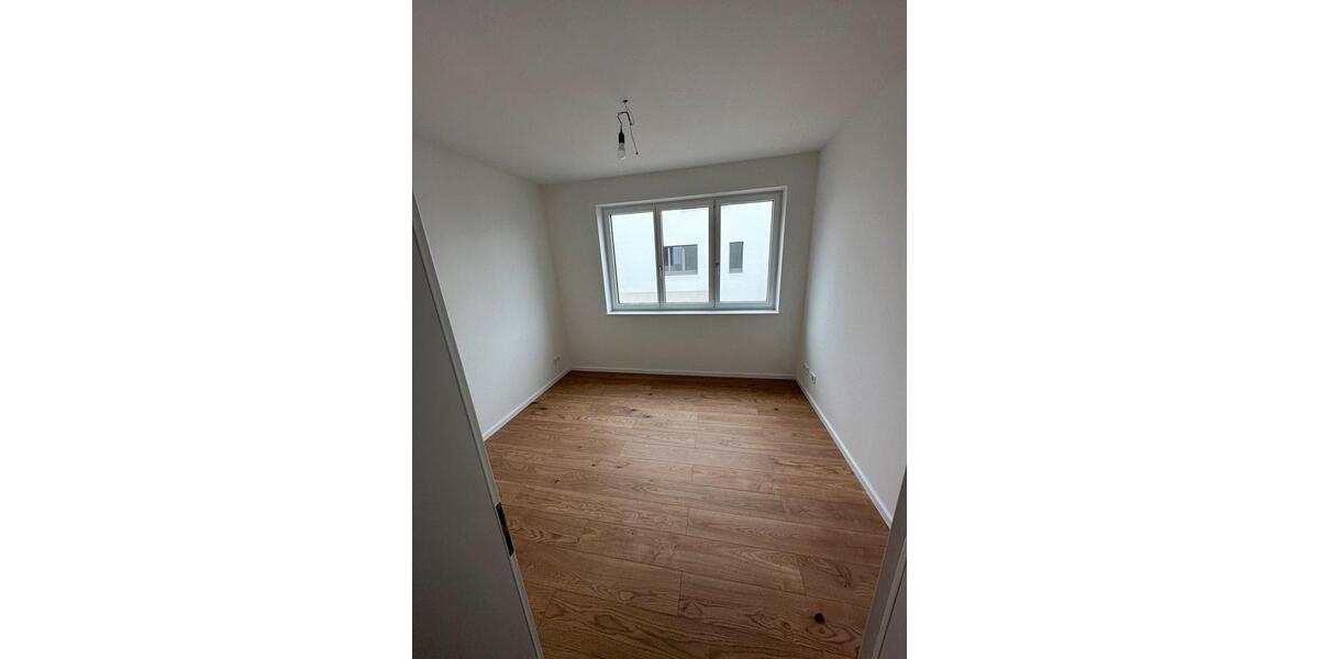 Etagenwohnung Burgdorf - 4 Zimmer, 104 m&sup2;, 1.554&euro; | Angebot:26005635