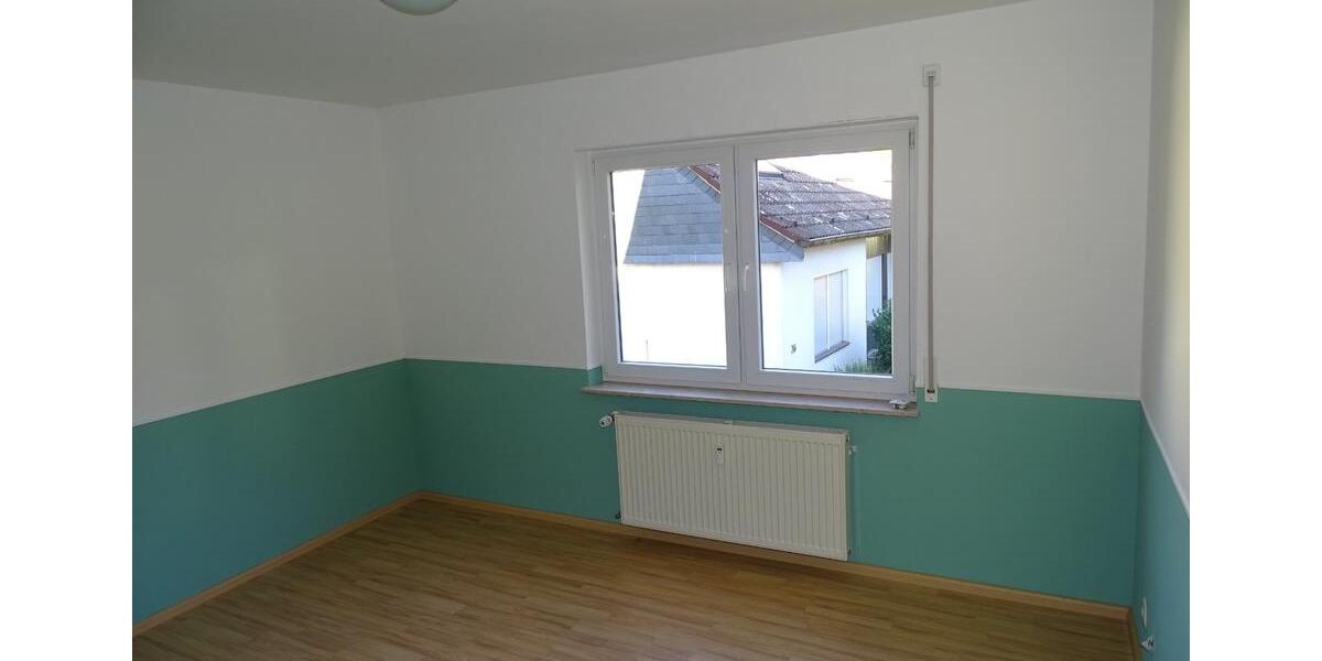 Erdgeschoßwohnung Idar-Oberstein Oberstein - 5 Zimmer, 103 m&sup2;, 780&euro; | Angebot:23319885