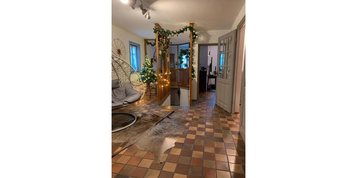 Einfamilienhaus Albertshofen - 5 Zimmer, 142 m&sup2;, 1.450&euro; | Angebot:24666967