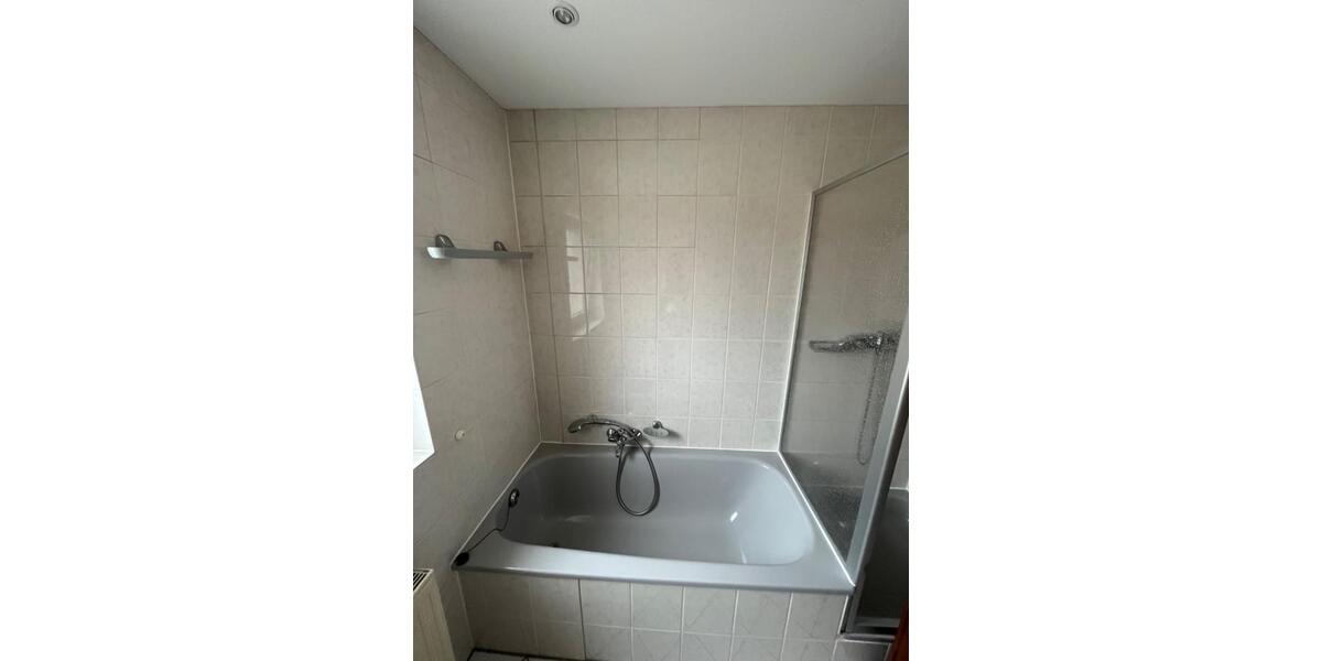 Dachgeschoßwohnung Völklingen - 4 Zimmer, 98 m&sup2;, 640&euro; | Angebot:25869334