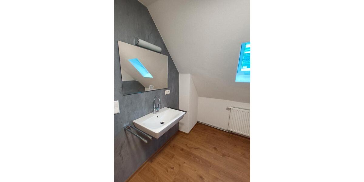 Einfamilienhaus Miltenberg - 4 Zimmer, 80 m&sup2;, 945&euro; | Angebot:26222981