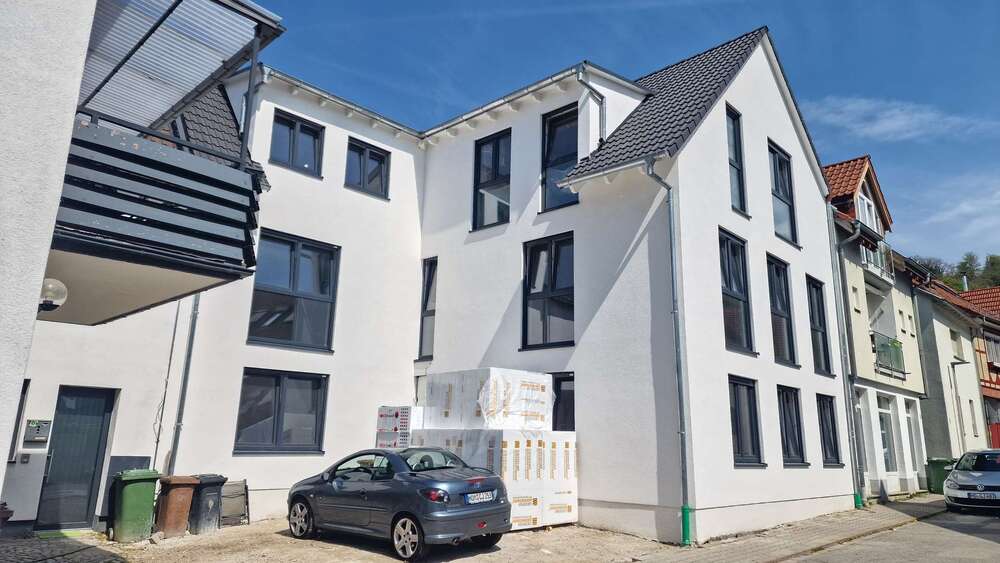 Etagenwohnung Weinheim Sulzbach - 3 Zimmer, 104 m&sup2;, 1.200&euro; | Angebot:25104505