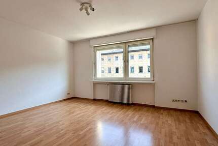 Wohnung Mannheim Innenstadt - 3 Zimmer, 100 m&sup2;, 1.200&euro; | Angebot:27250450