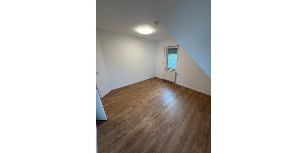 Maisonettenwohnung Neuenstein - 4.5 Zimmer, 97 m&sup2;, 1.100&euro; | Angebot:26517712