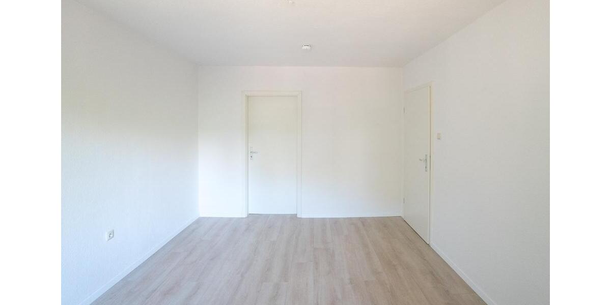 Etagenwohnung Möckern - 4 Zimmer, 100 m&sup2;, 700&euro; | Angebot:24750565