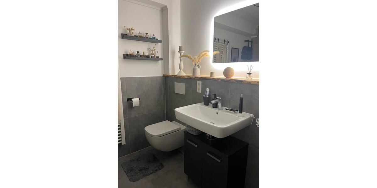 Etagenwohnung Westerkappeln - 2 Zimmer, 84 m&sup2;, 810&euro; | Angebot:26273900