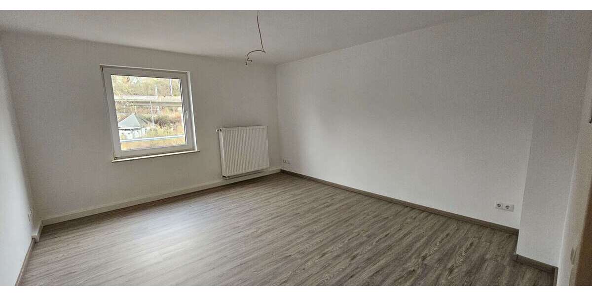 Etagenwohnung Siegen - 4 Zimmer, 78 m&sup2;, 679&euro; | Angebot:27211808