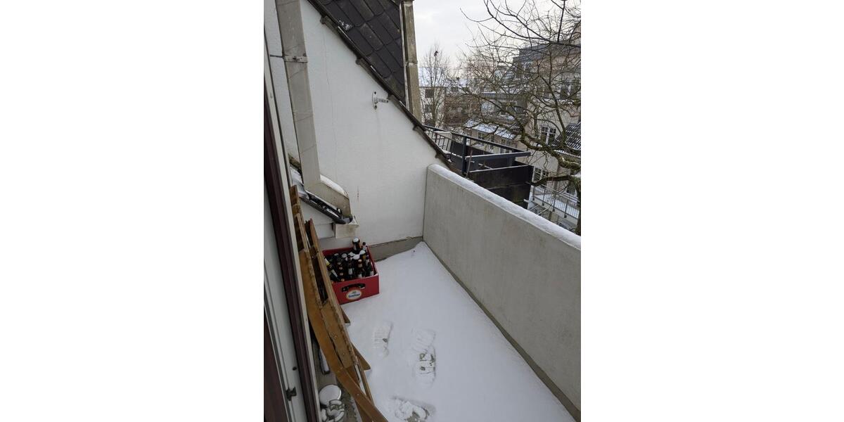 Dachgeschoßwohnung Bremen Schwachhausen - 3 Zimmer, 67 m&sup2;, 835&euro; | Angebot:25482036