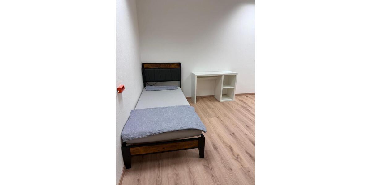 Etagenwohnung Kösching - 6 Zimmer, 160 m&sup2;, 510&euro; | Angebot:25933604