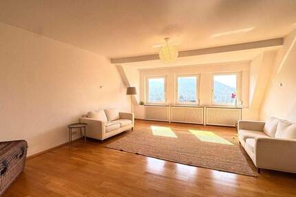 Wohnung Baden-Baden Innenstadt - 4 Zimmer, 123 m&sup2;, 1.600&euro; | Angebot:25877332