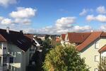 Moderne 2-Zimmer-Dachgeschoßwohnung mit Einbauküche und Balkon - zentral gelegen in Gunzenhausen