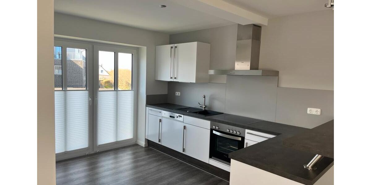 Etagenwohnung Husum - 3 Zimmer, 78 m&sup2;, 975&euro; | Angebot:26125835